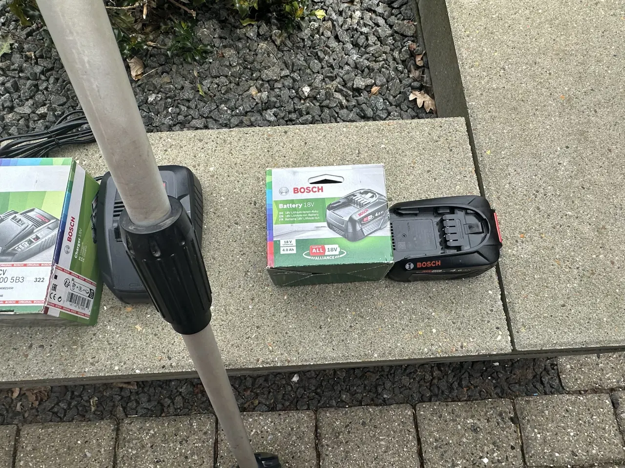 Billede 4 - Batteridrevet kultivator til havearbejde: