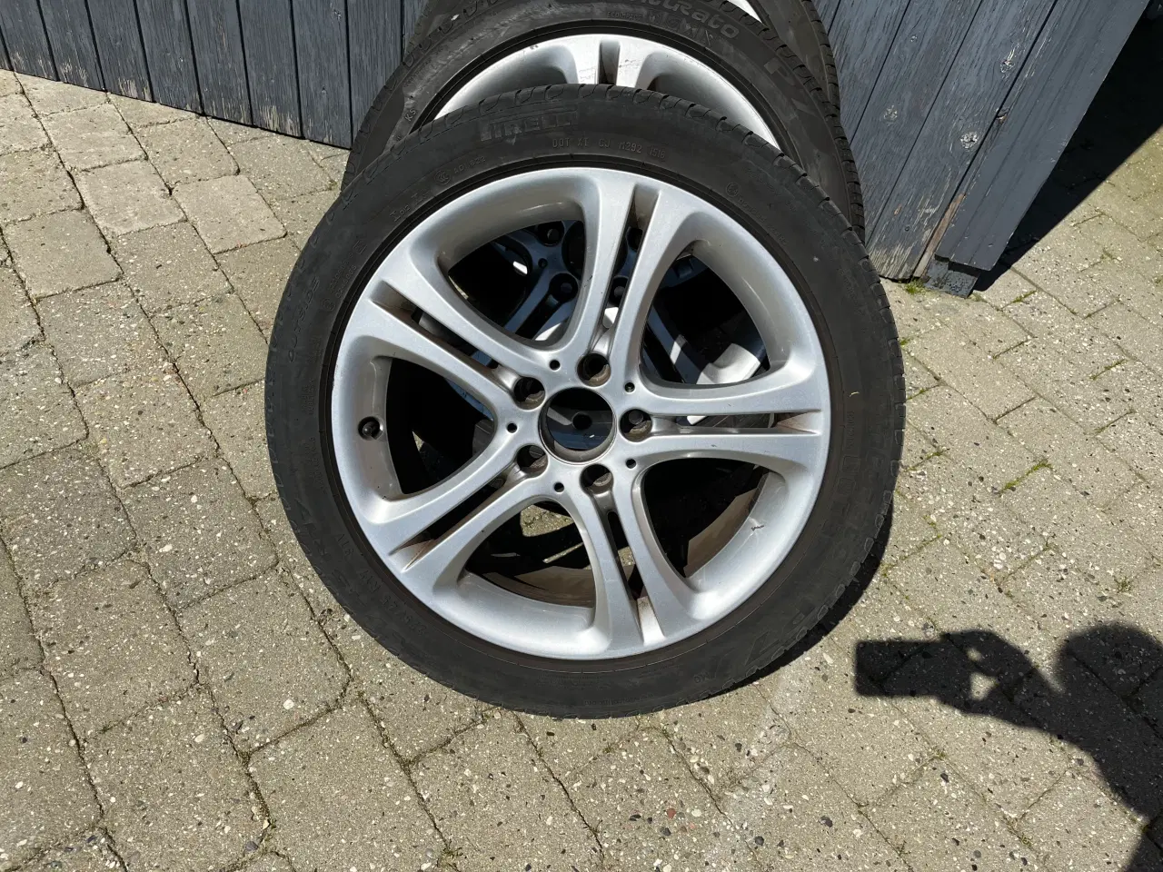 Billede 2 - Mercedes alu 17” fine Pirelli dæk