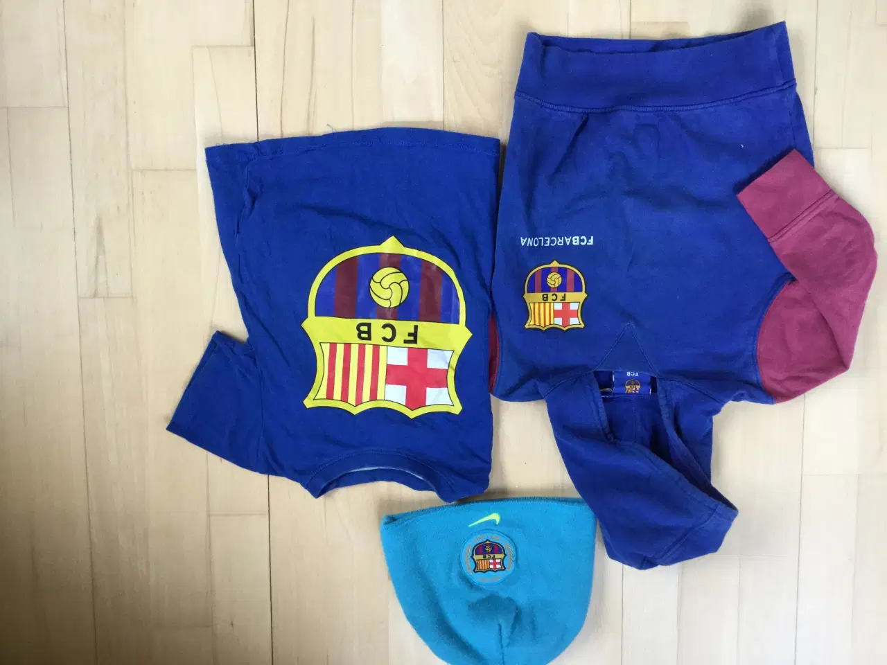 Billede 1 - Barcelona tøj