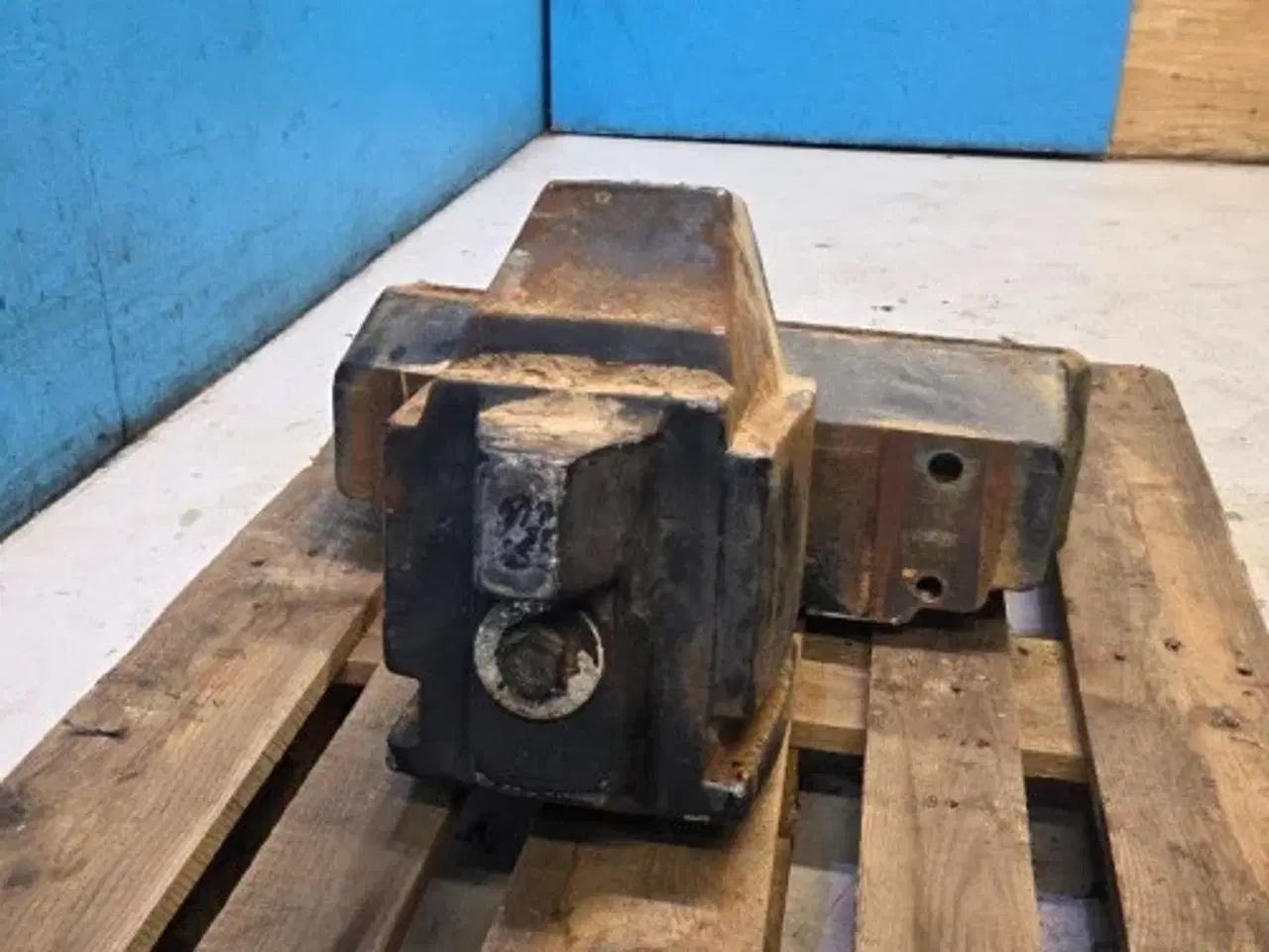 Billede 4 - Massey Ferguson 6260 Frontvægt Holder 3777687M5