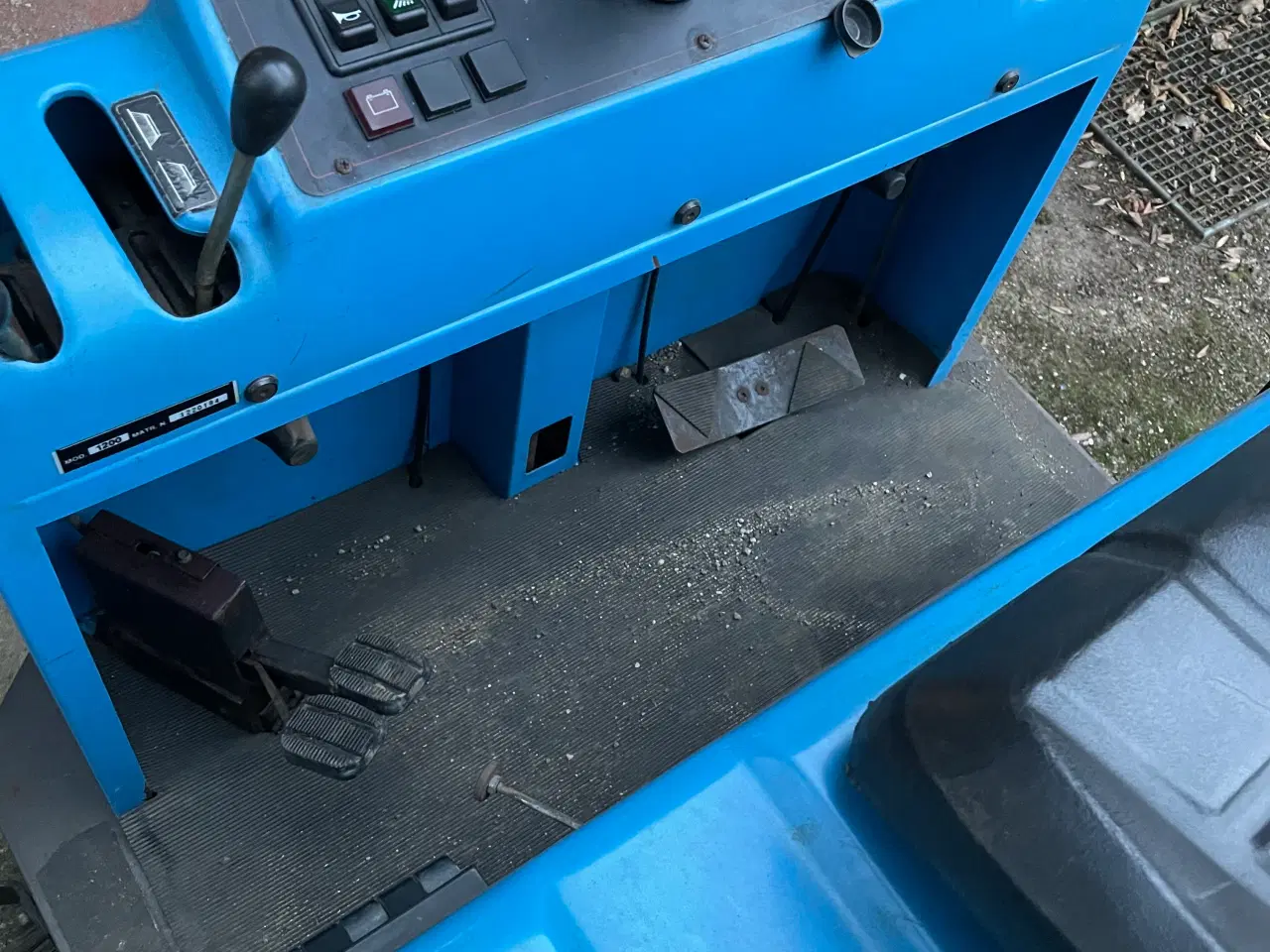 Billede 6 - Ride on fejemaskine