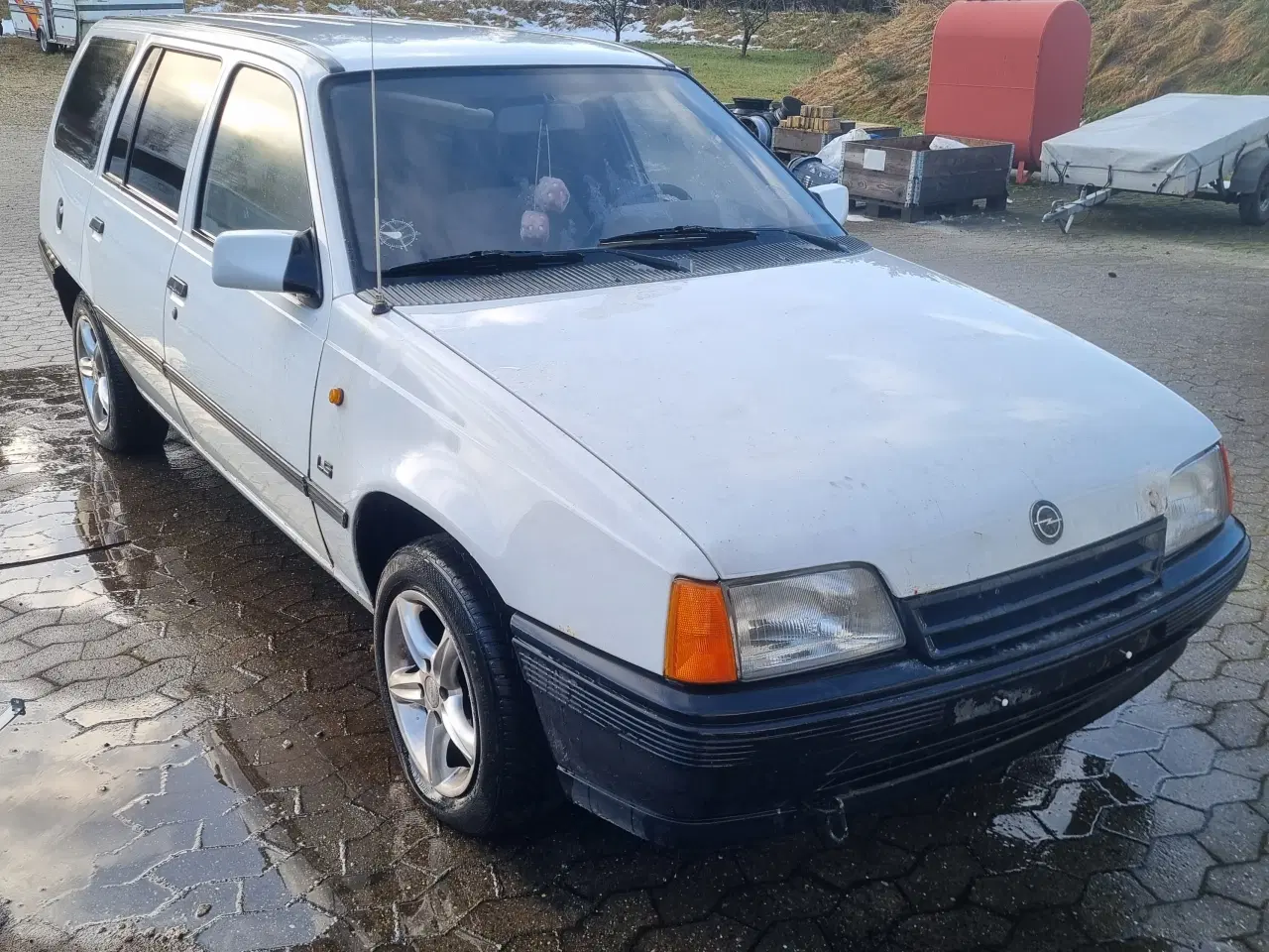 Billede 1 - Opel kadett E Caravan 