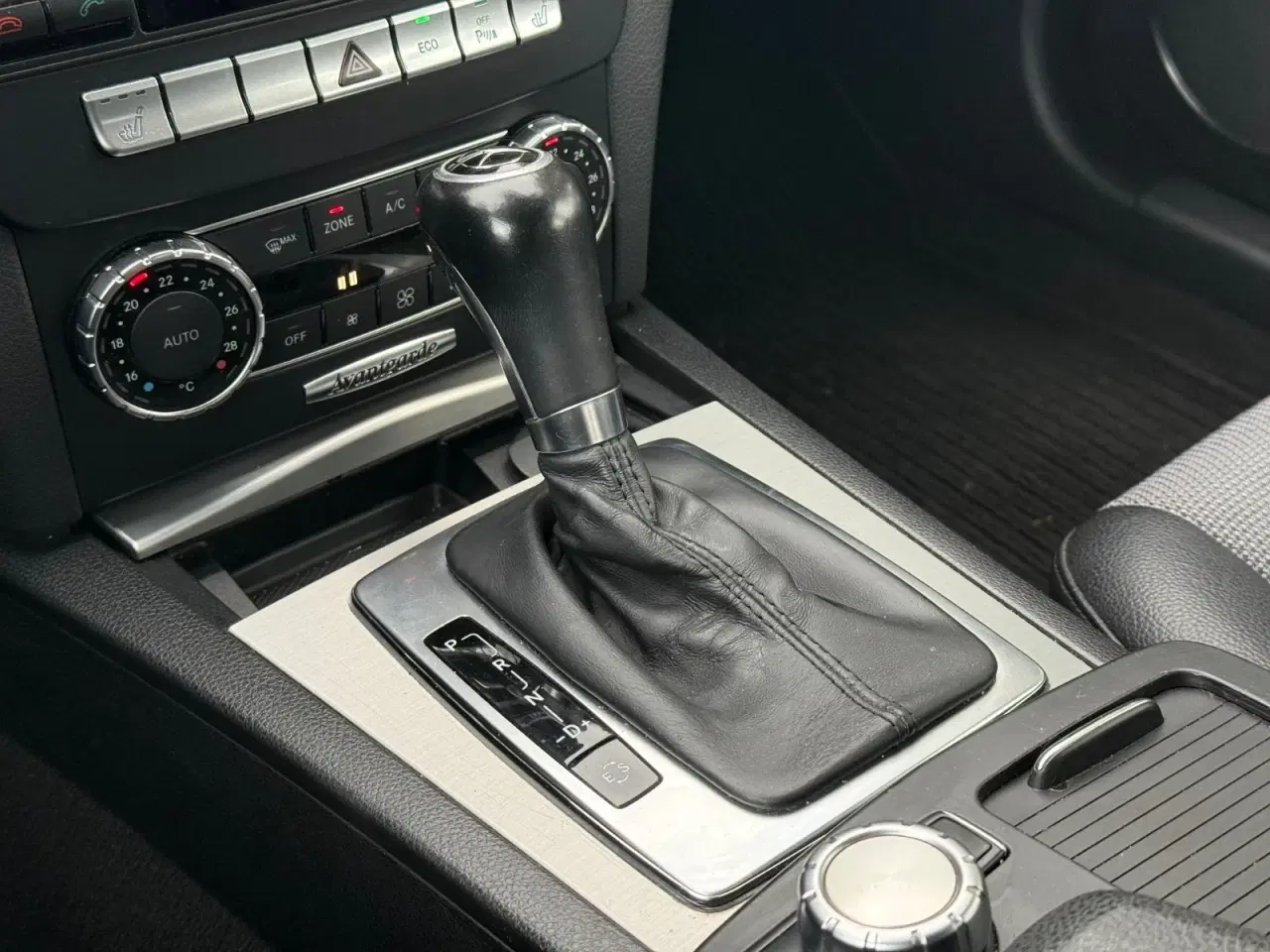 Billede 10 - Mercedes C220 2,2 CDi Avantgarde stc. aut. BE
