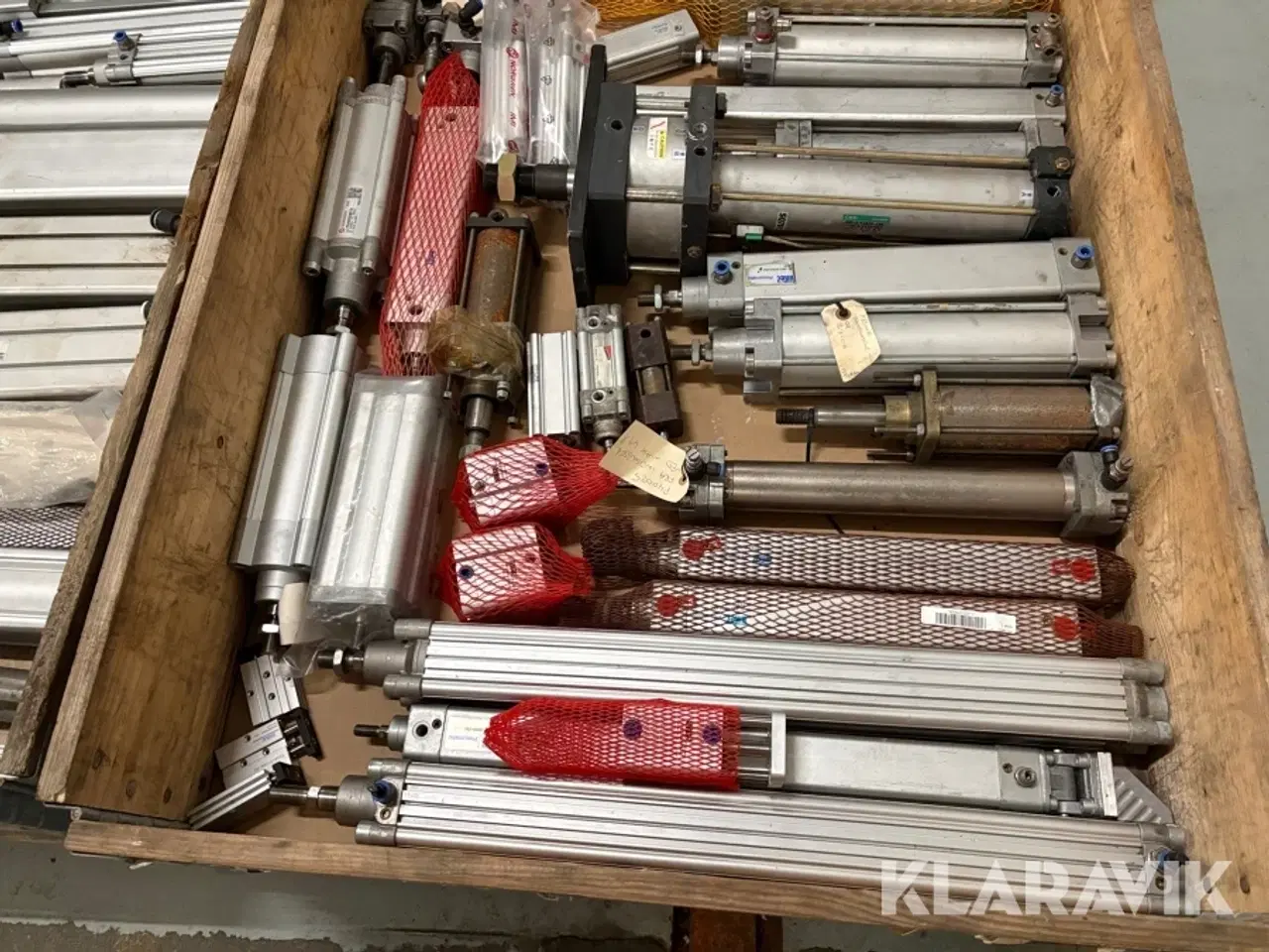 Billede 5 - Stort lot med luft-komponenter