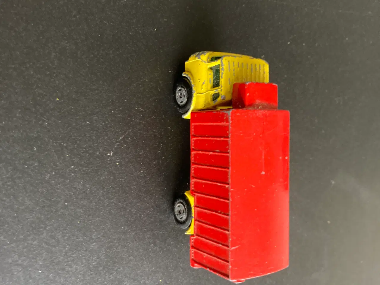 Billede 2 - Legetøj lastbil