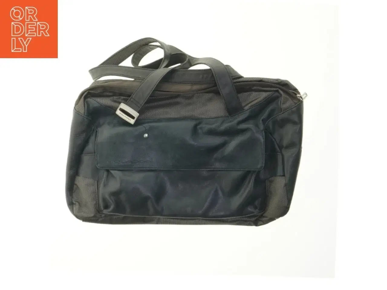 Billede 1 - Sort computertaske med tilbehørspung fra Piquadro (str. 44x32 cm)