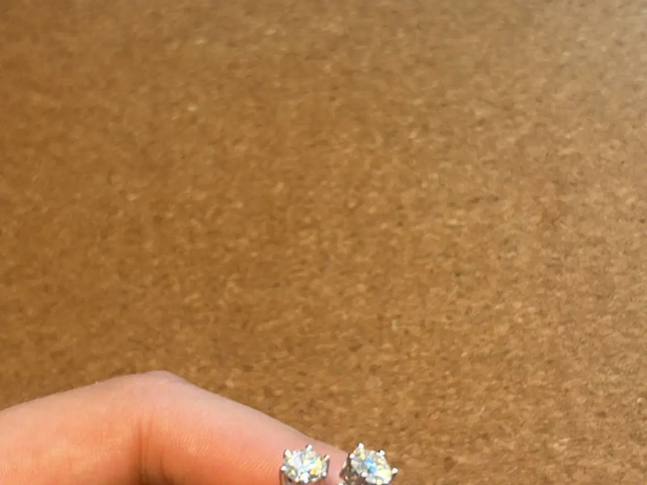 Billede 3 - Moissanite Halo øreringe 1 ct · Hvidguld · GRA-cer