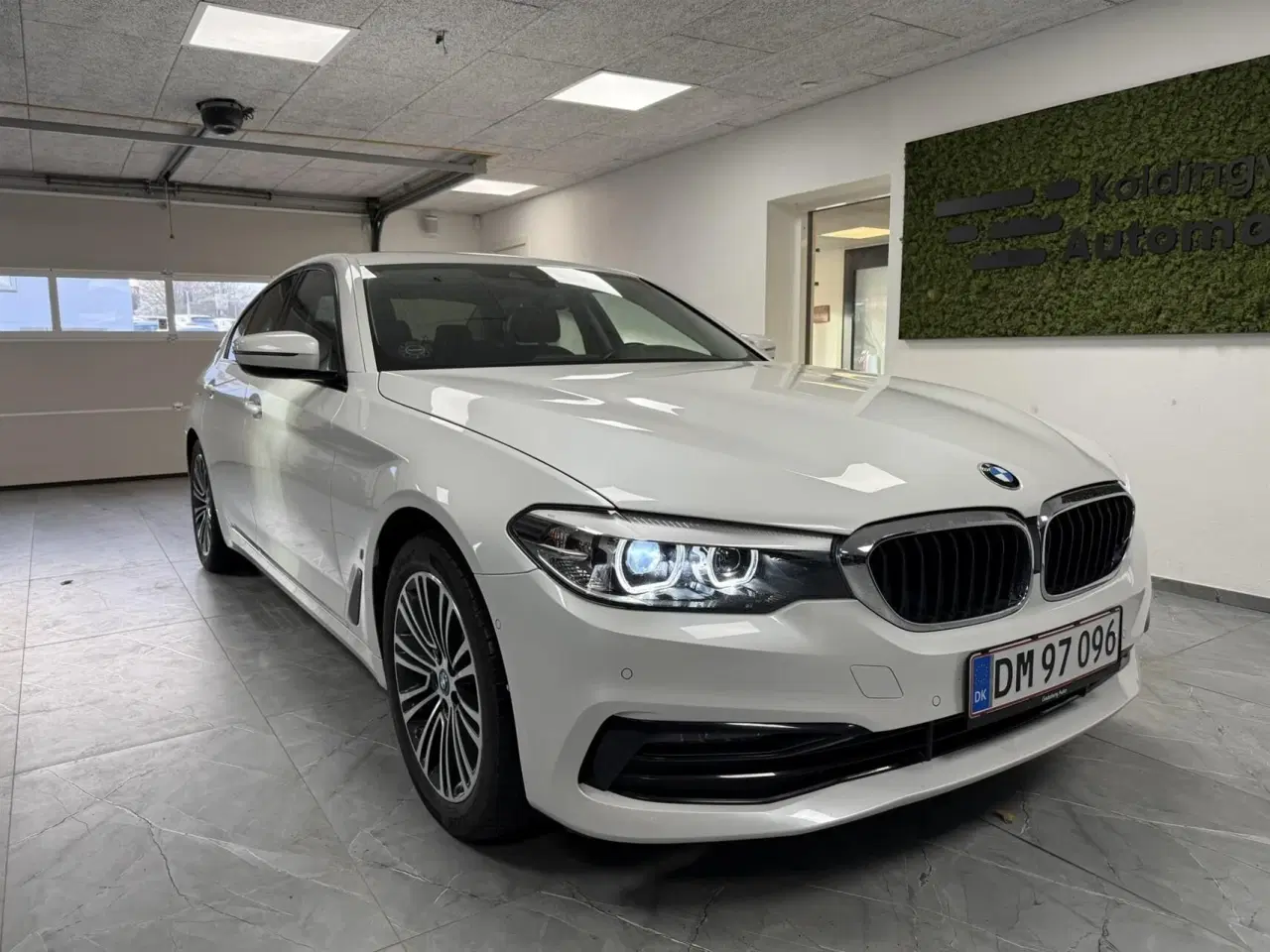 Billede 1 - BMW 530e 2,0 Plugin-hybrid iPerformance Steptronic 292HK 8g Aut.