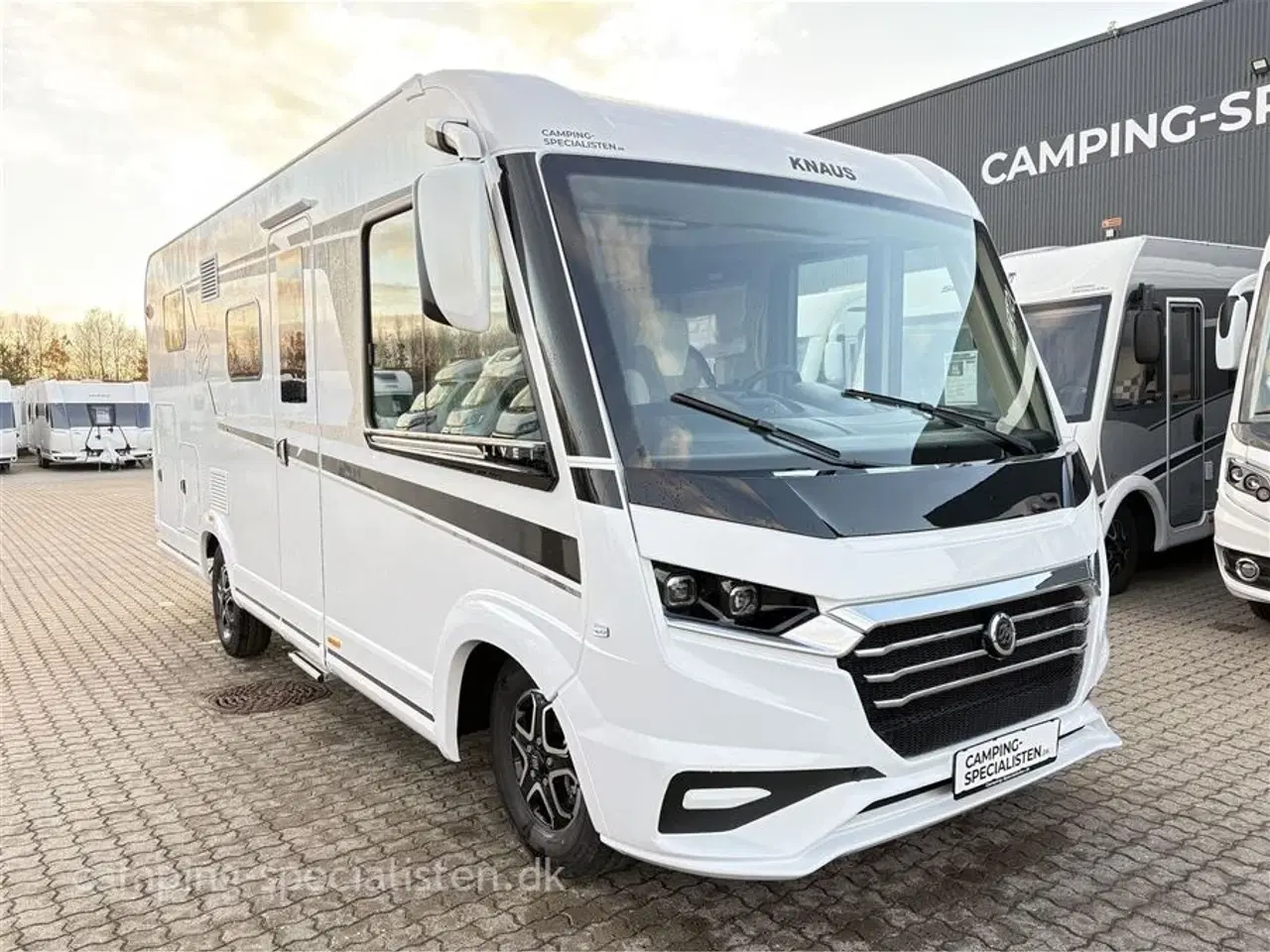 Billede 2 - 2026 - Knaus L!VE I 650 MEG    Knaus L!VE I 650 MEG 2026 kan snart ses hos Camping-Specialisten Silkeborg