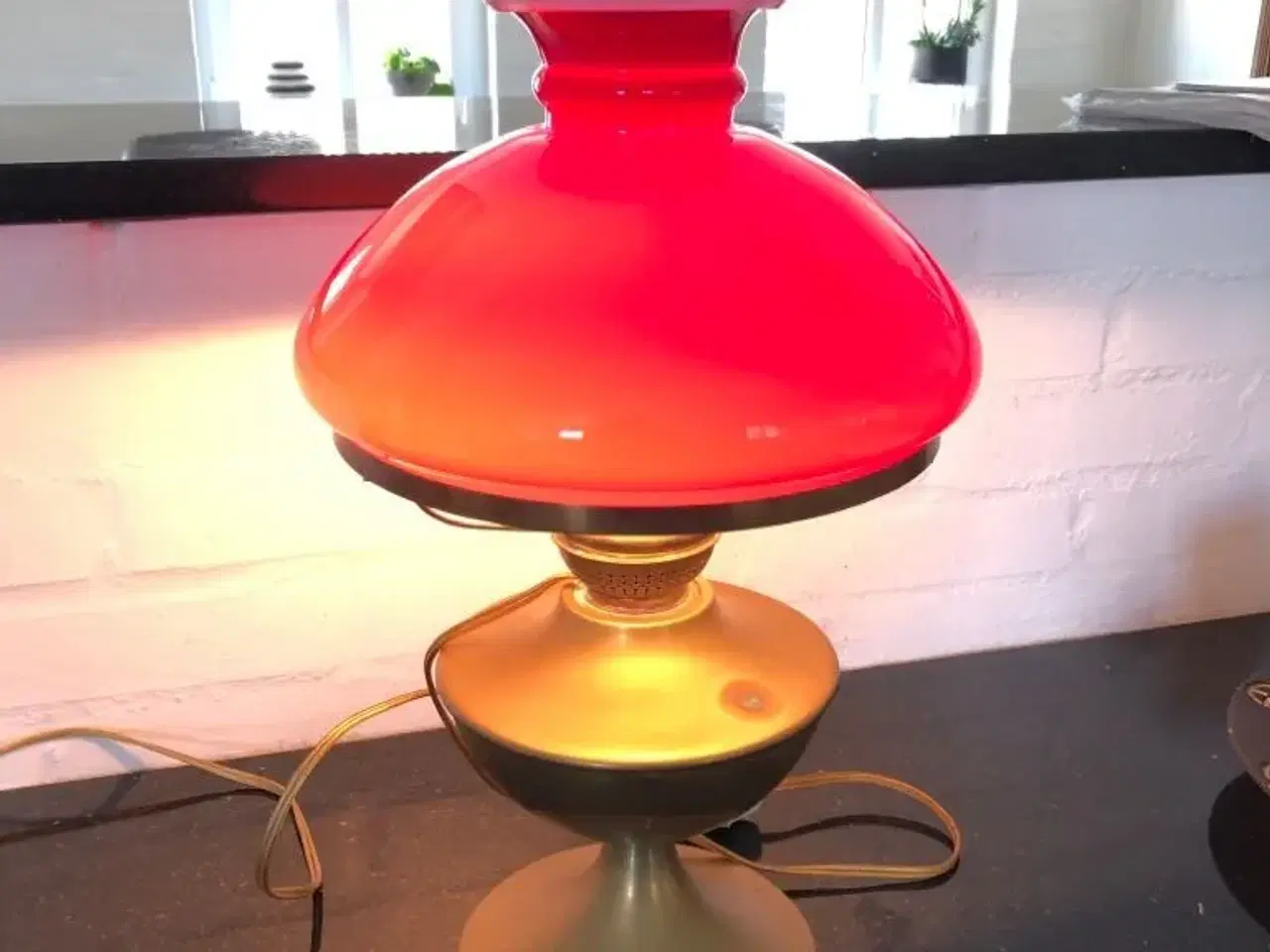 Billede 2 - Fin gammel bordlampe