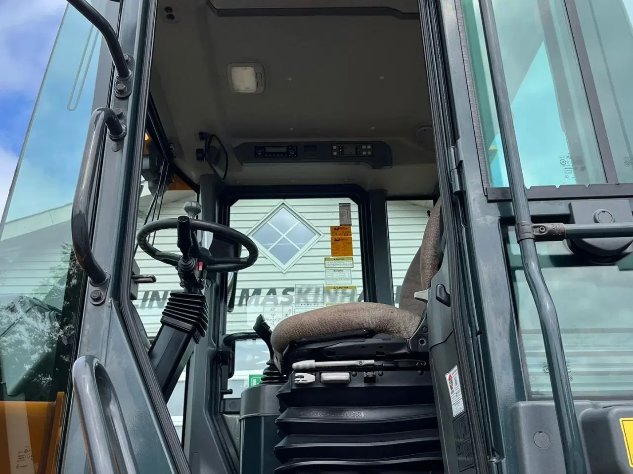 Billede 2 - Hyundai 757-9A XTD med lang-arm. En-ejeres maskine med Lock-UP.