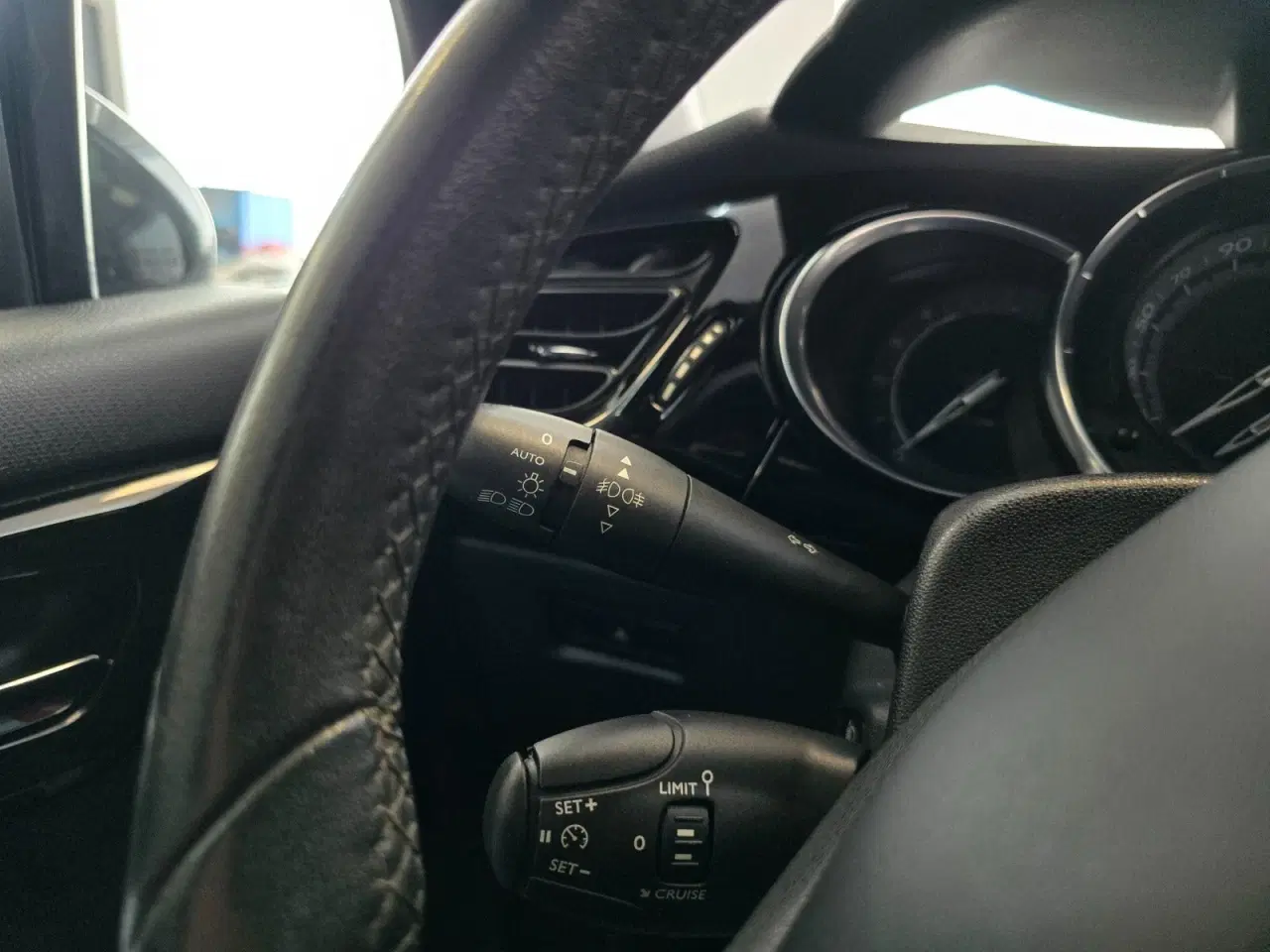 Billede 10 - Citroën DS3 1,6 e-HDi 90 Style