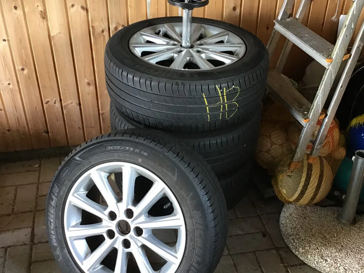 Billede 1 - 4 sommerdæk passer til ford focus model 2017