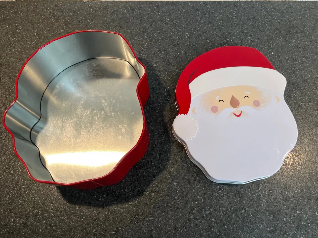 Billede 3 - Charmerende sæt med 5 julekagedåser