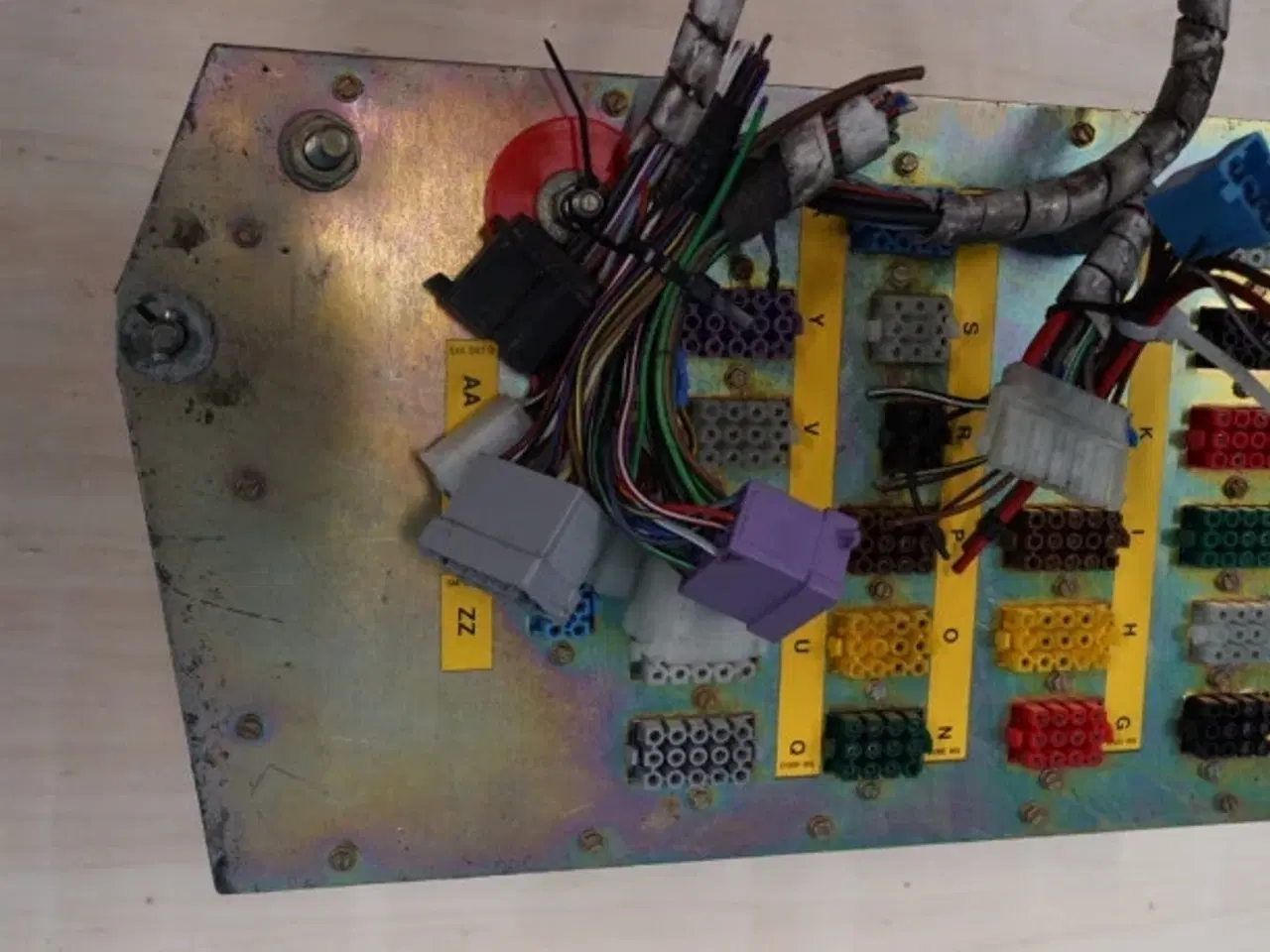 Billede 5 - Claas Commandor 116 Sikringboks 000107505