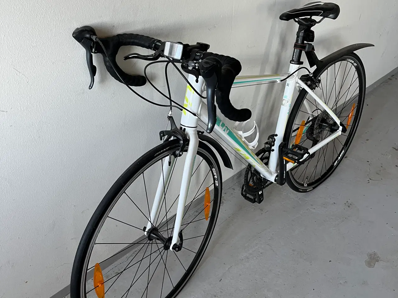 Billede 2 - Giant Liv kvinde/ Pige cykel sælges