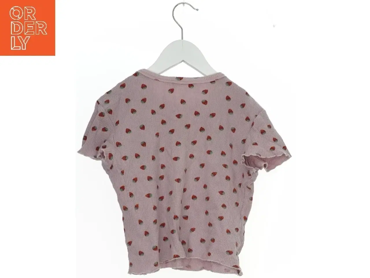 Billede 2 - Kortærmet T-shirt med jordbær print fra Bershka (str. M)