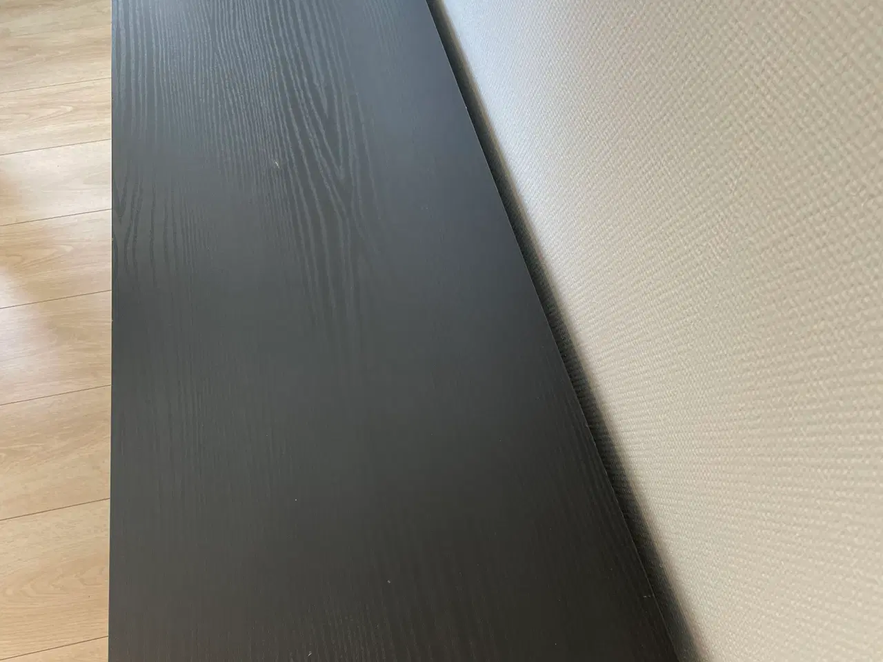 Billede 2 - Bænk med tre skuffer på hjul