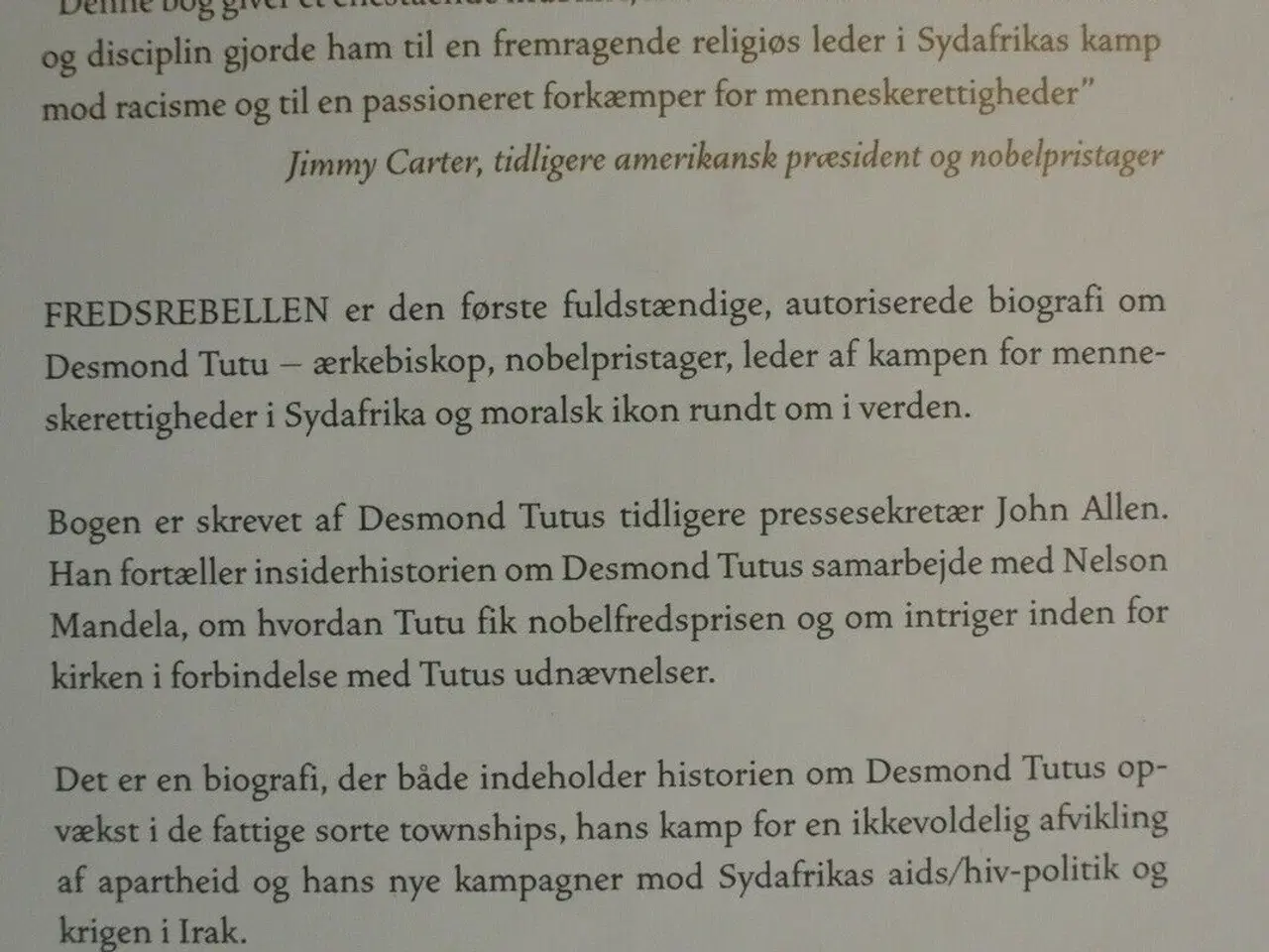 Billede 3 - fredsrebellen - den autoriserede biografi om desmo