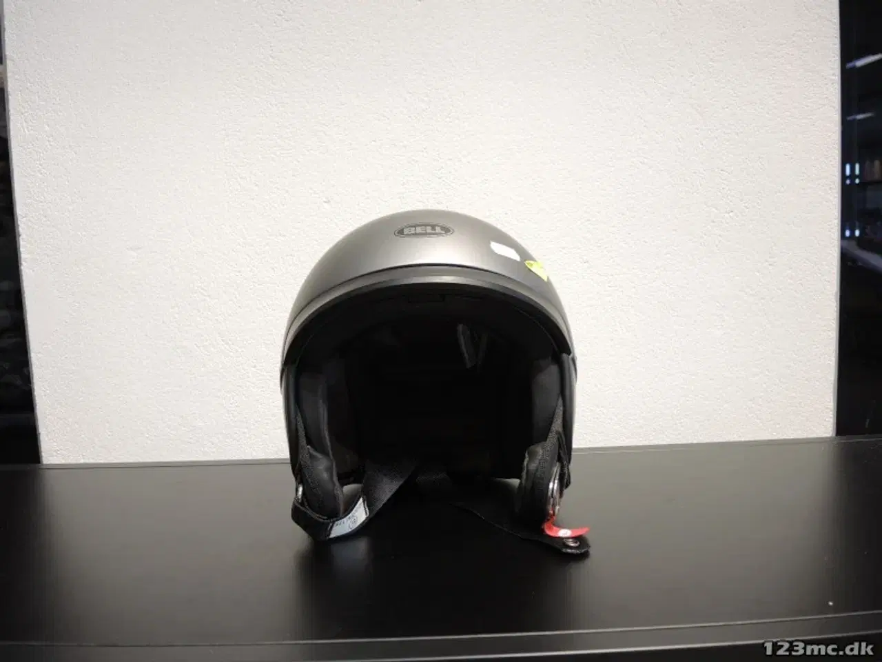 Billede 2 - Bell Scout Air Demo - Før kr. 1.599,-