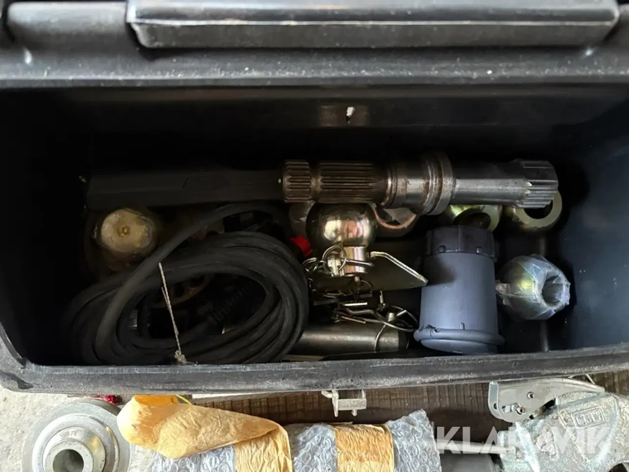 Billede 6 - Værktøjskasse med indhold, til Class traktor