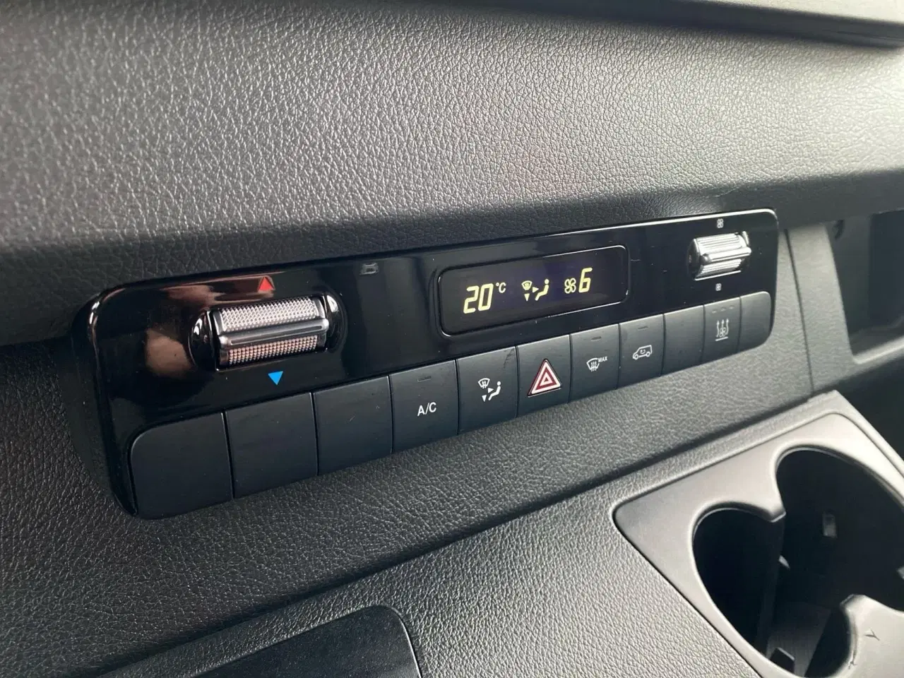 Billede 14 - Mercedes-Benz Sprinter 319 2,0 CDI A2 H2 RWD 9G-Tronic 190HK Van Aut.