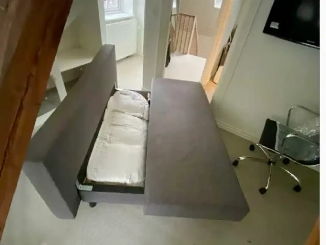 Billede 1 - Sovesofa  - skal væk!