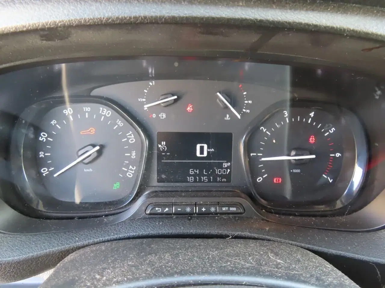 Billede 11 - Varebil PEUGEOT Expert BlueHDI 120 L2