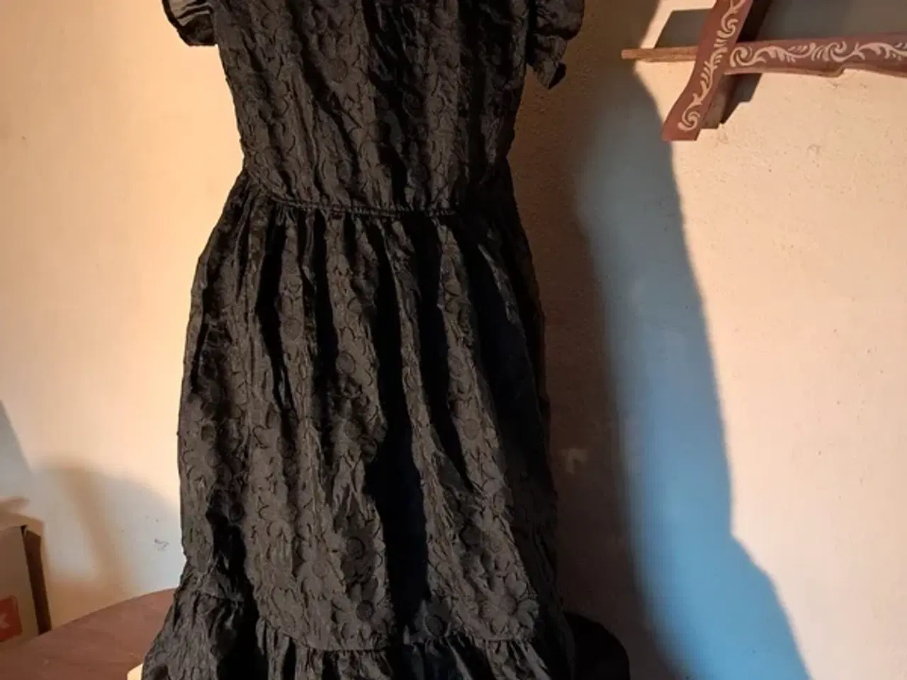 Billede 3 - VRS str. M kjole