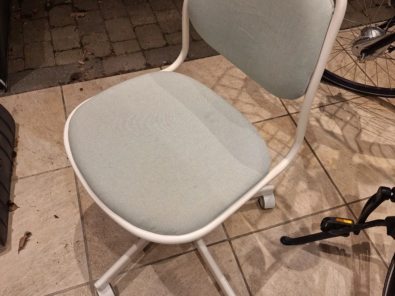 Billede 2 - bord  110x60x74,5 (BxDxH)