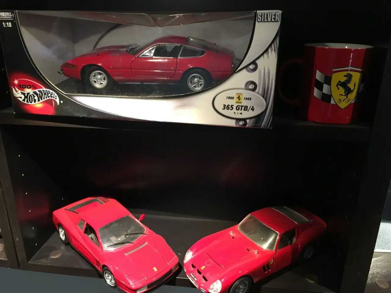Billede 5 - Ferrari biler + Div ting