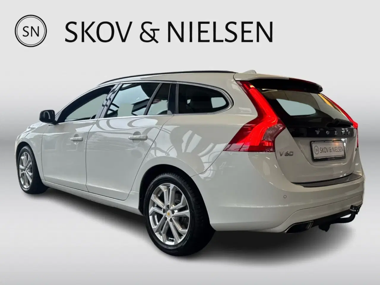 Billede 3 - Volvo V60 2,0 D4 181 Momentum Drive-E