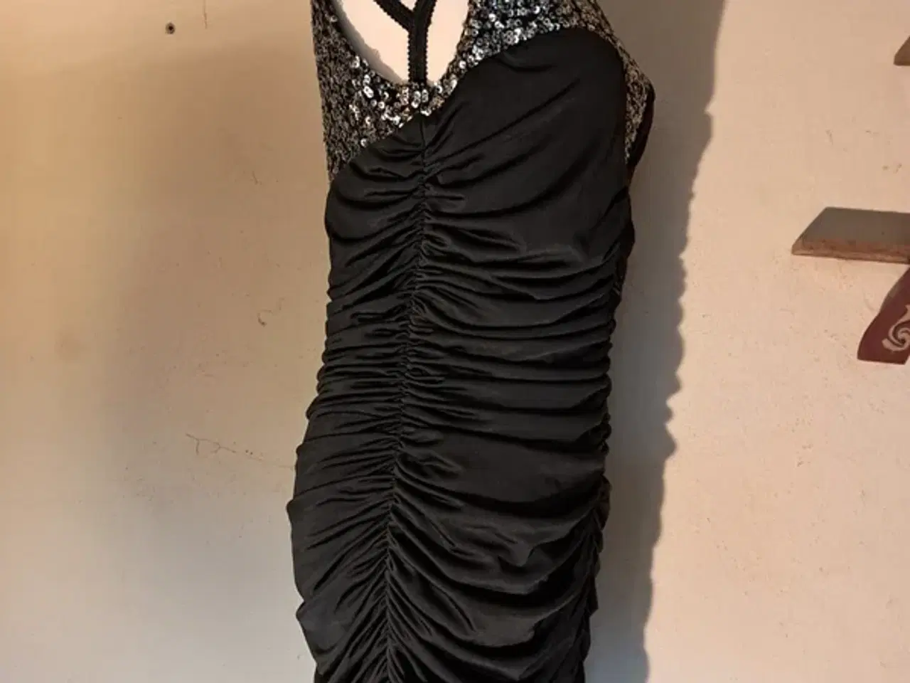 Billede 4 - Anna Boutique str. 12 kjole