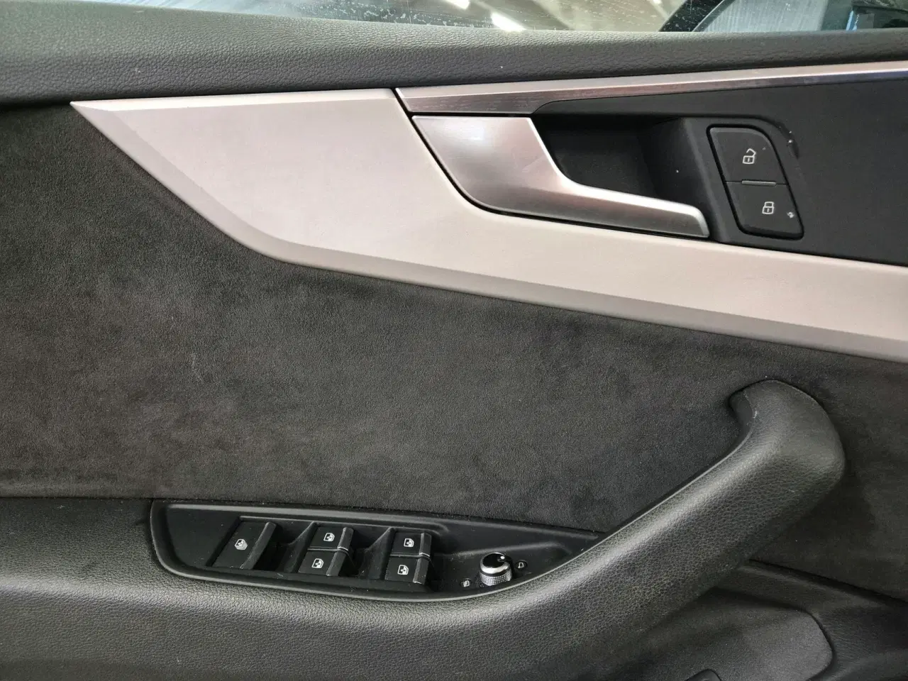 Billede 19 - Audi A5 2,0 40 TFSI  Mild hybrid Sport S Tronic 190HK Cabr. 7g Aut.