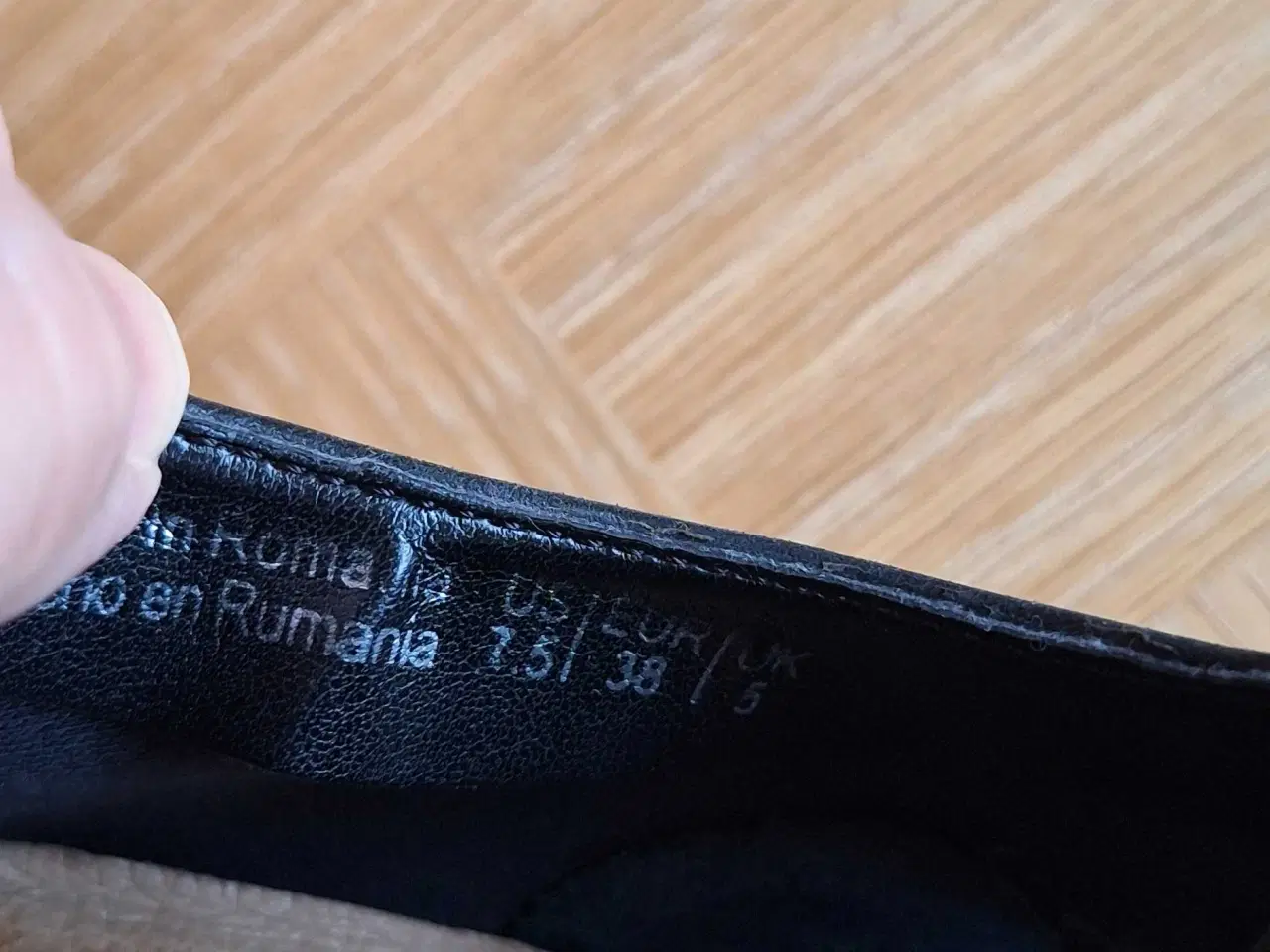 Billede 7 - Sort snøresko 