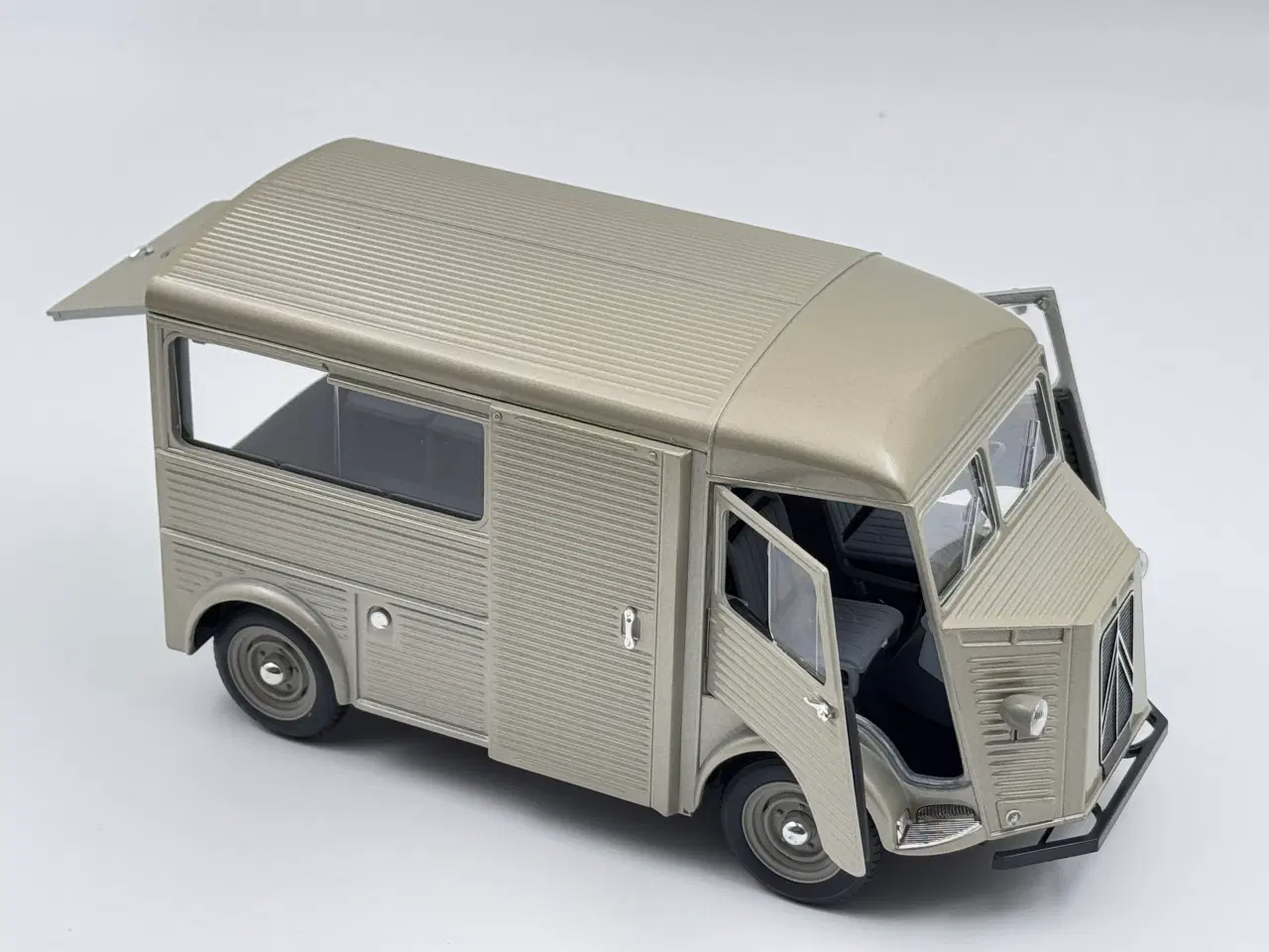 Billede 5 - 1962 Citroën Type HY 1:18