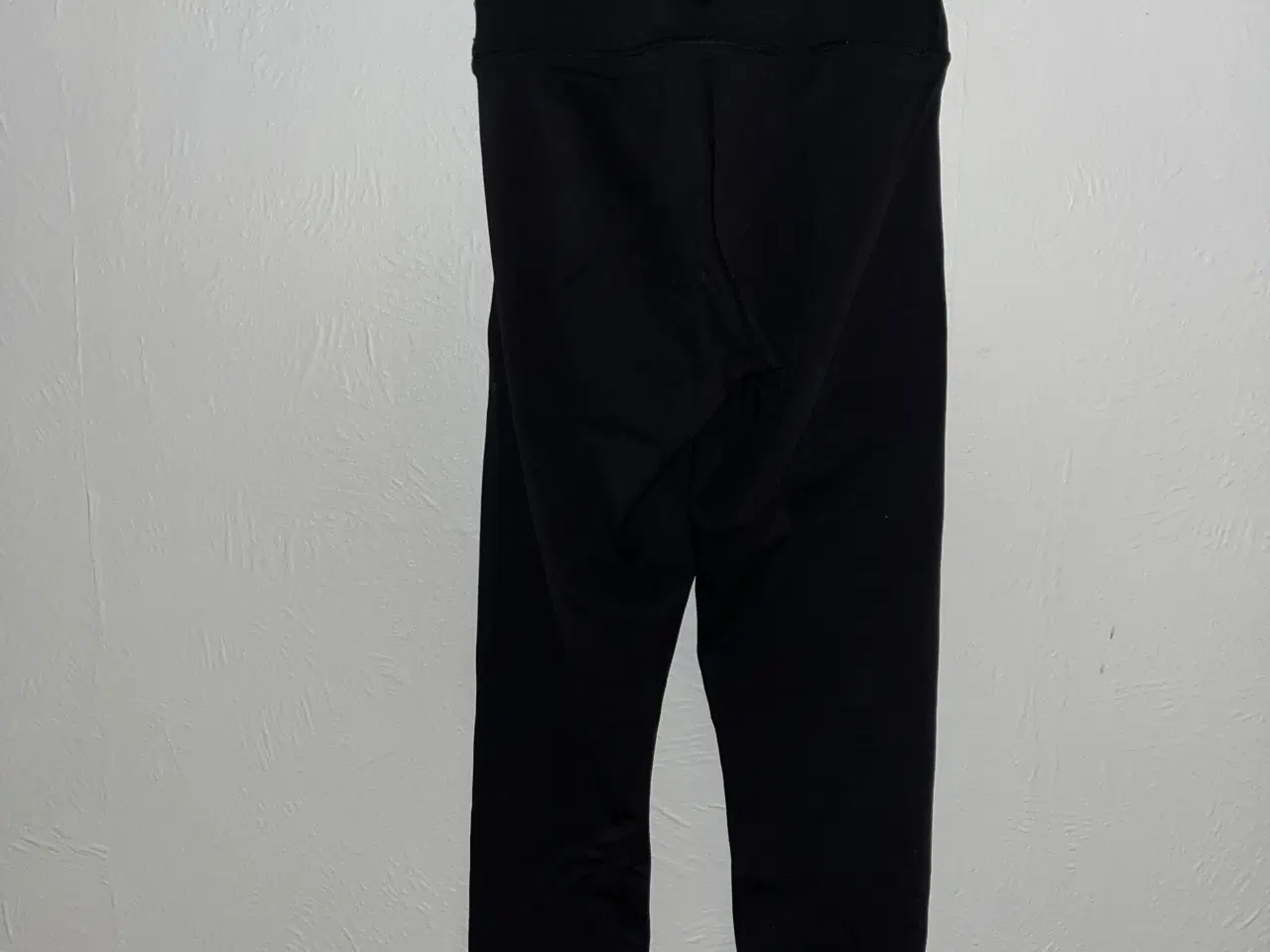 Billede 2 - Sorte ENDURANCE tights i str. 36