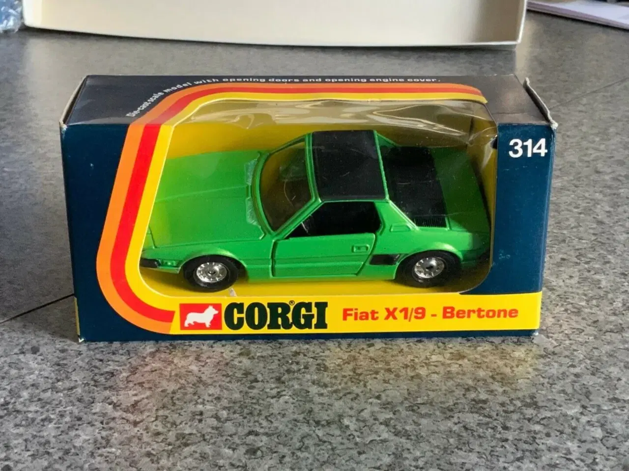 Billede 6 - Corgi Toys No. 314 Fiat X1/9 Bertone, scale 1:36