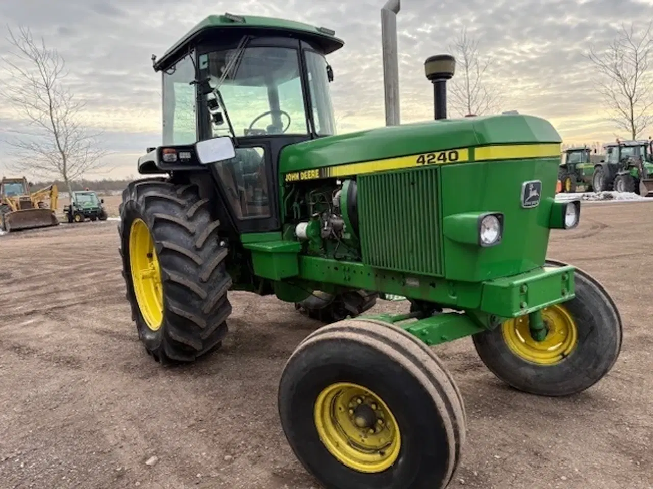 Billede 5 - John Deere 4240 MOMSFRI!!. RÆKKEPUMPE - LED LYS