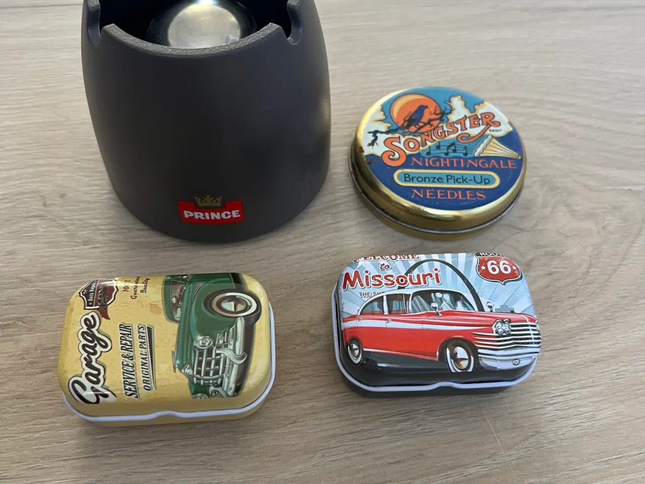 Billede 1 - Prince askebæger,nåleæske og mint box