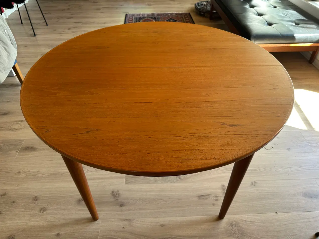Billede 1 - Flot rundt sofabord i teak