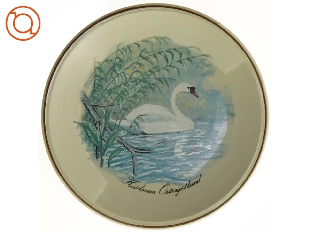 Billede 1 - Tallerken med svane motiv fra Annaburg (str. 19 x 19 cm)
