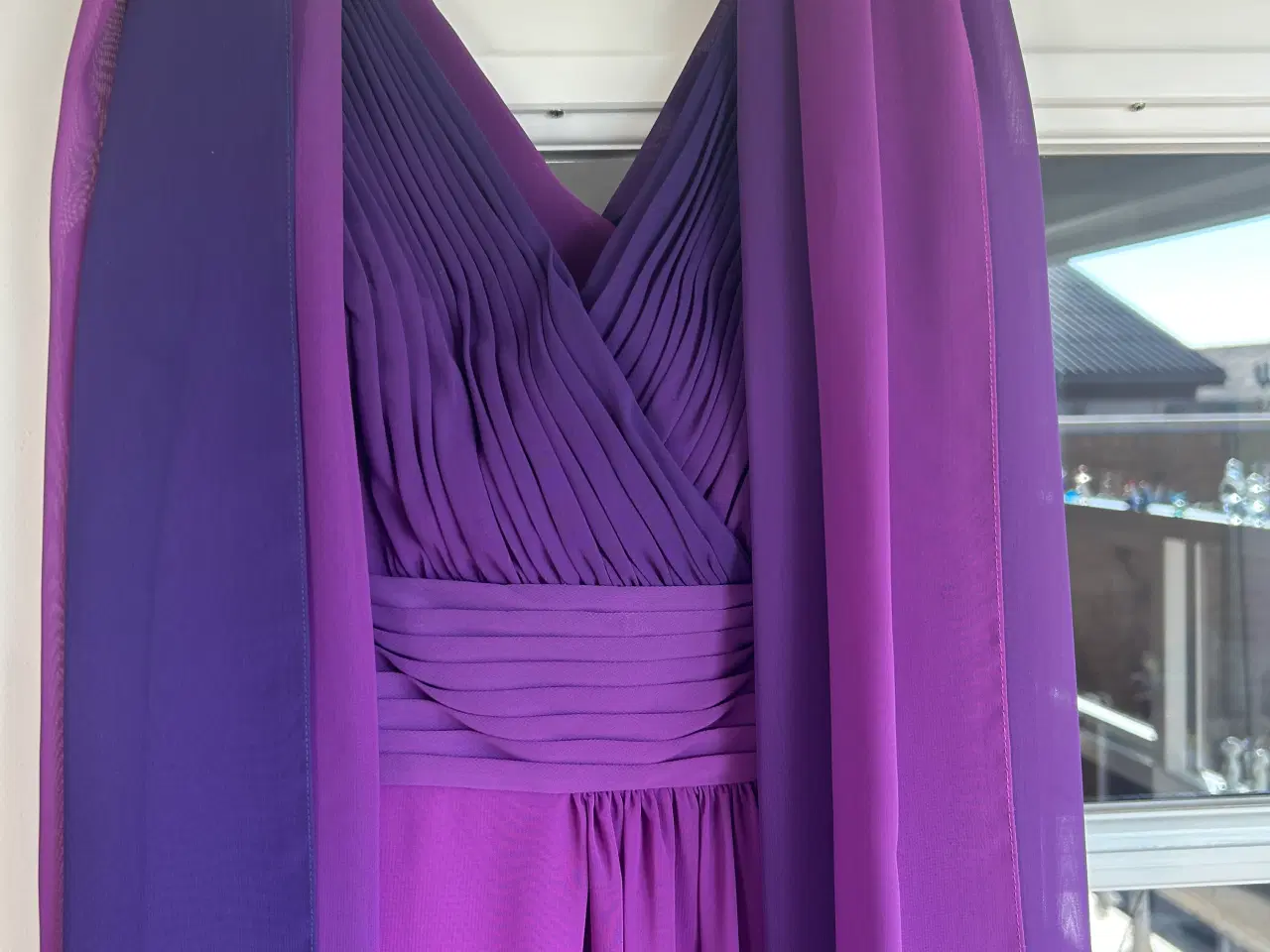 Billede 1 - Lilly festkjole