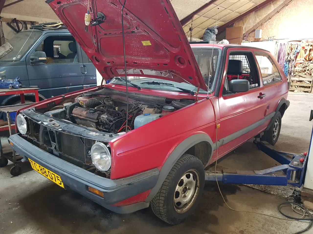 Billede 2 - Vw Golf 2, 2 stk med nummerplader/veteransyn