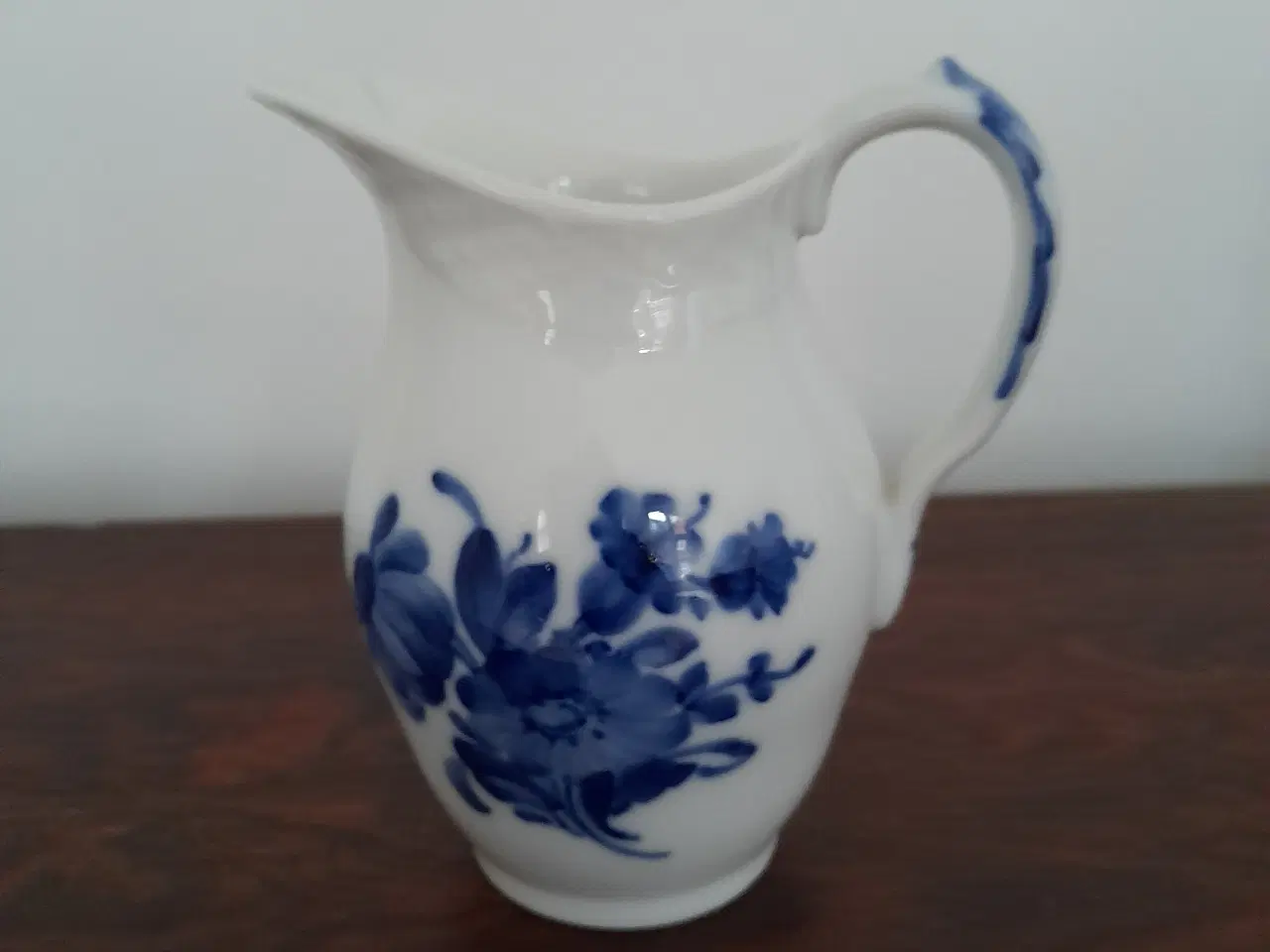Billede 1 - Flødekande, Blå Blomst, flettet. 