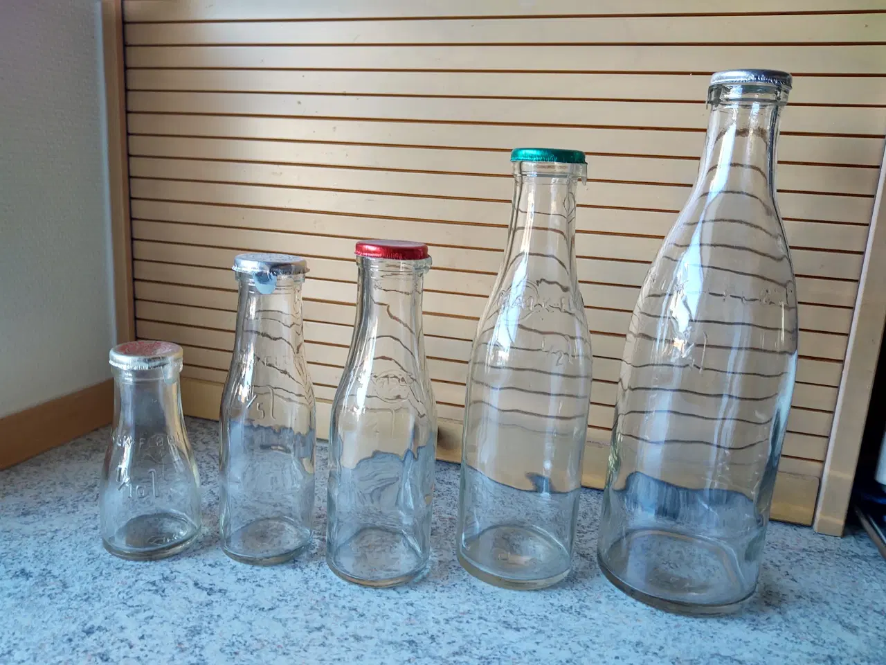 Billede 3 - Retro mælkeflasker 5 forskellige str. med kapsler