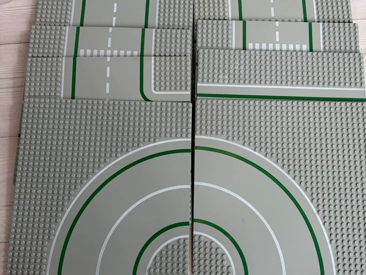 Billede 2 - Lego byggeplader til vejbane og 2 plader