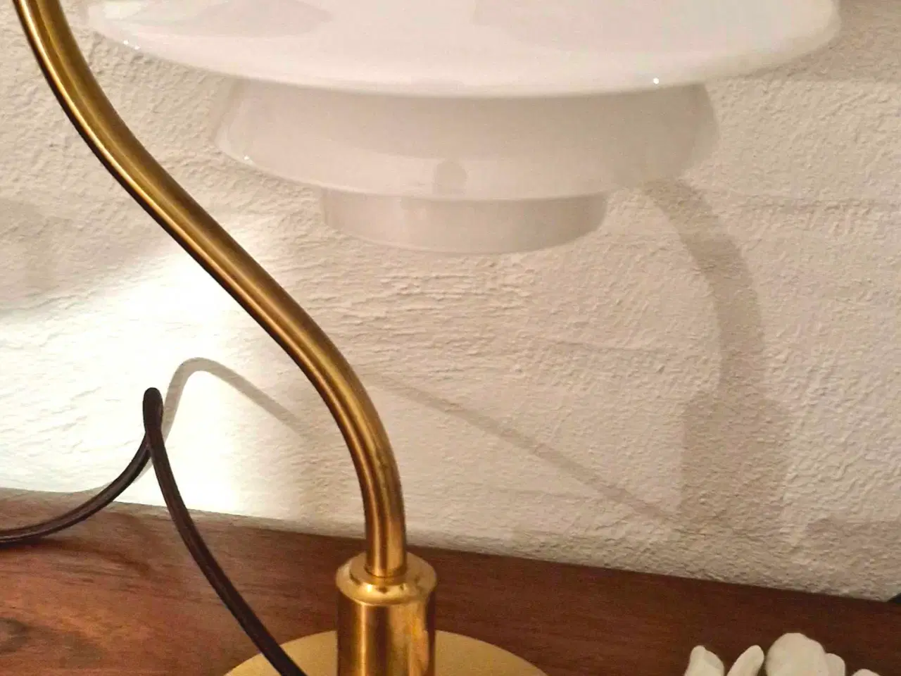 Billede 2 - PH 2/2 spørgsmåltegnet messing sælges - ALT ORGINA