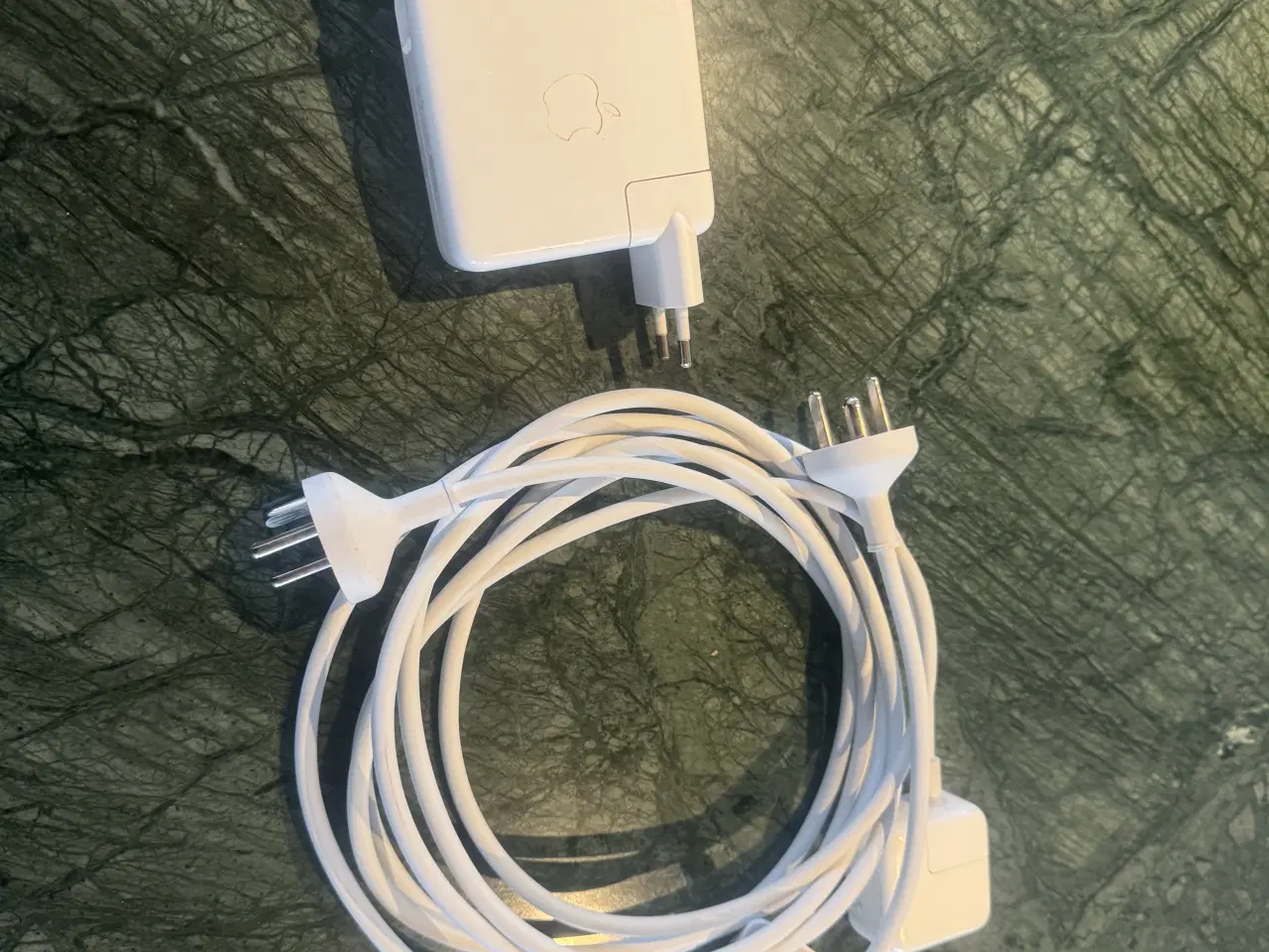 Billede 1 - Apple TV med fjernbetjening 