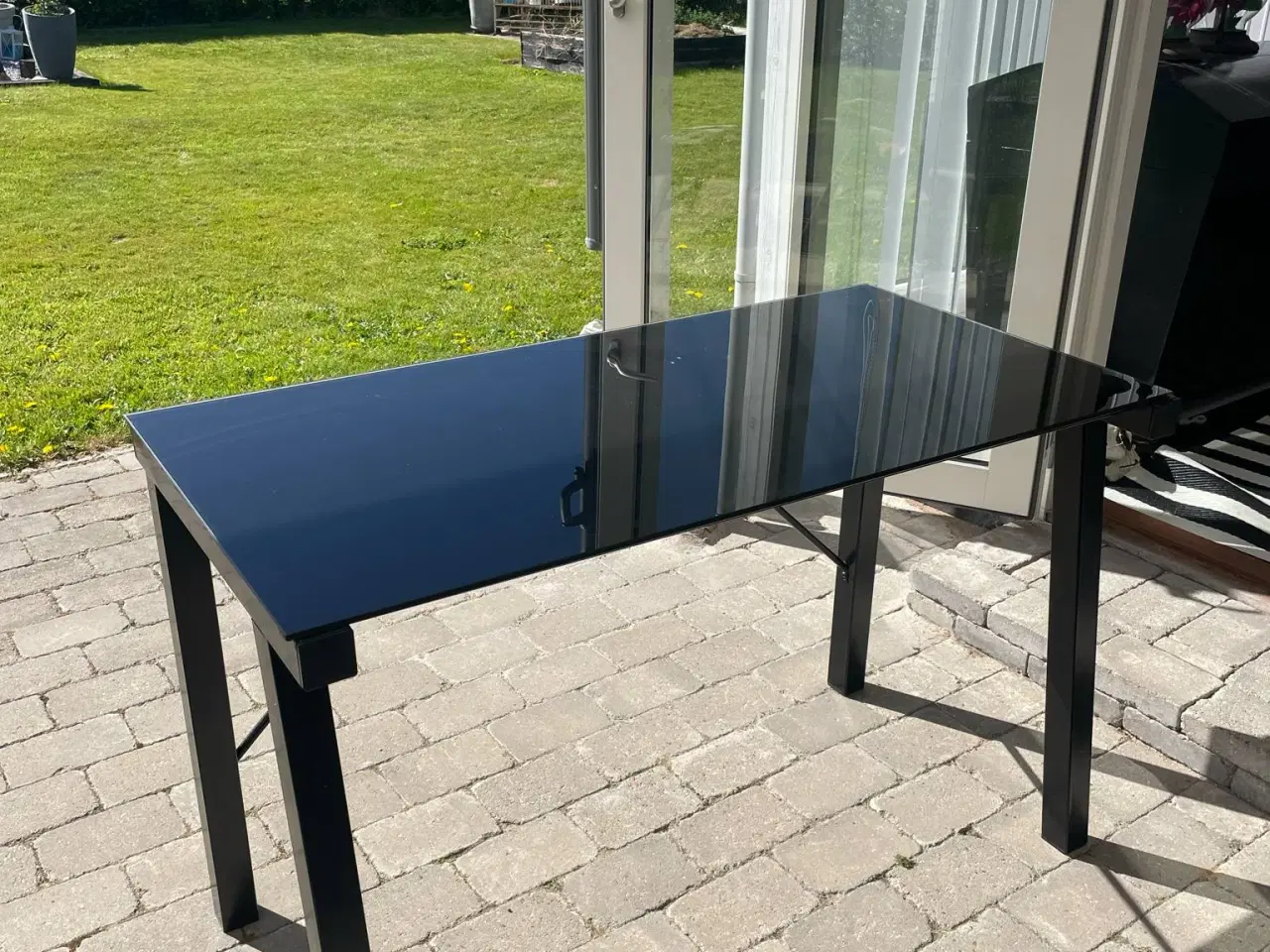 Billede 2 - Skrivebord og kontorstol sælges samlet